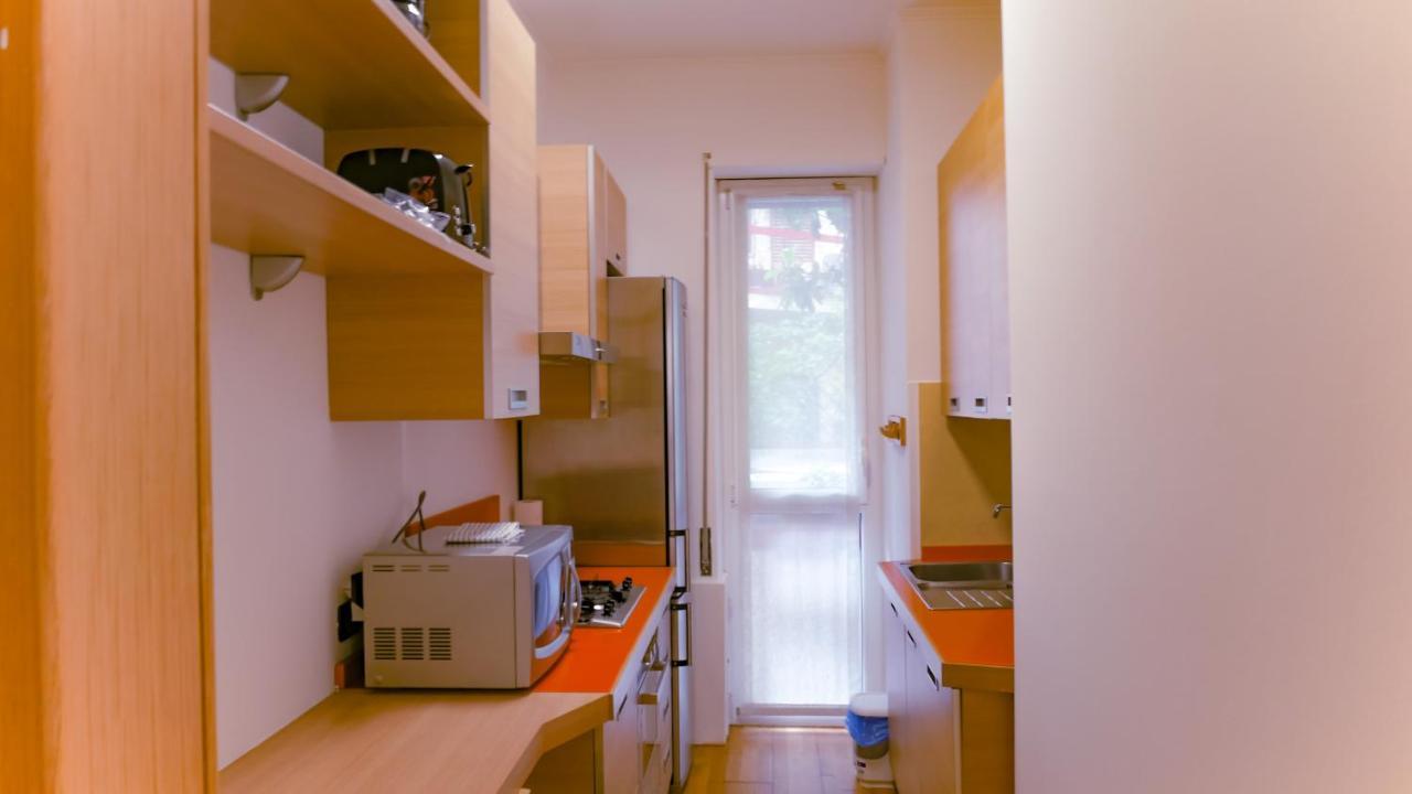 Domusmi Emanuele Filiberto-4 Apartman Milánó Kültér fotó